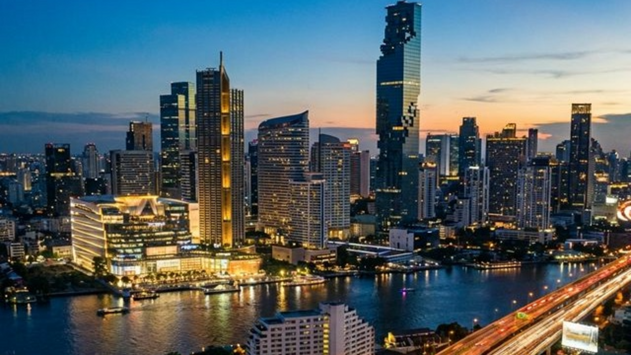 Пассажир пытался вывезти 4 слитка золота в ротовой полости из Таиланда, но был пойман в Индии