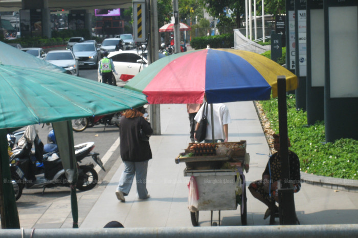 Уличные торговцы Бангкока: жизнь на передовой