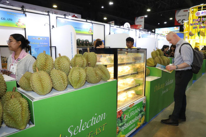 Переработка — ключ к решению проблемы избытка фруктов в Таиланде